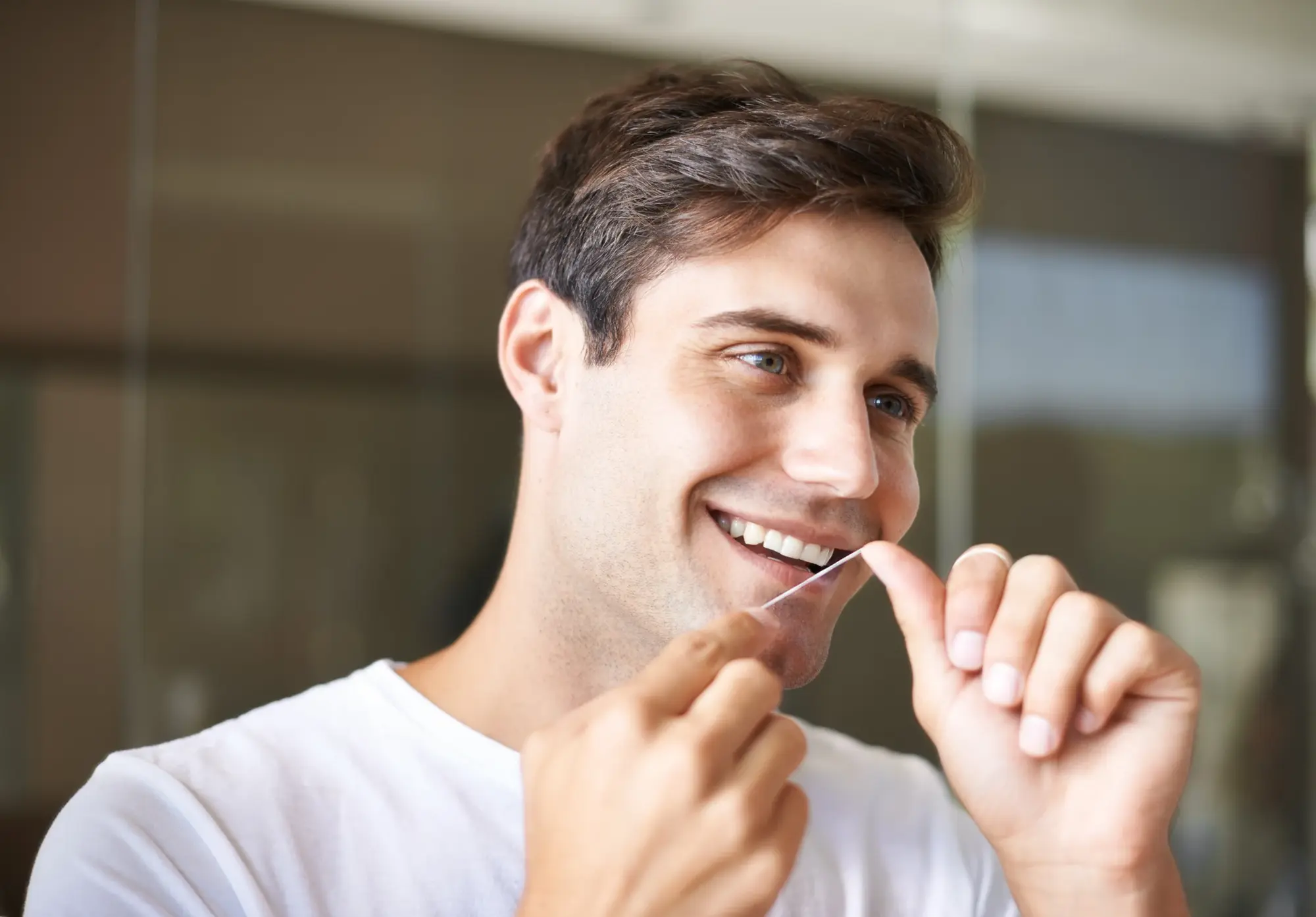 How to Floss Your Teeth